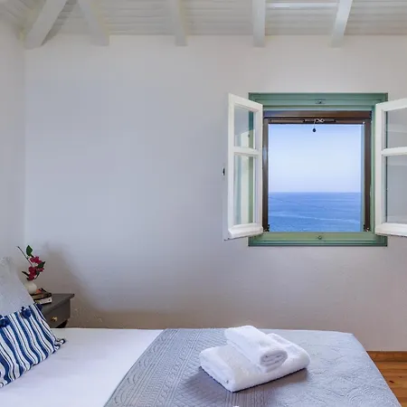 Nerissa - Skopelos Glossa *