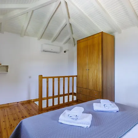 Nerissa - Skopelos Glossa Holiday home *