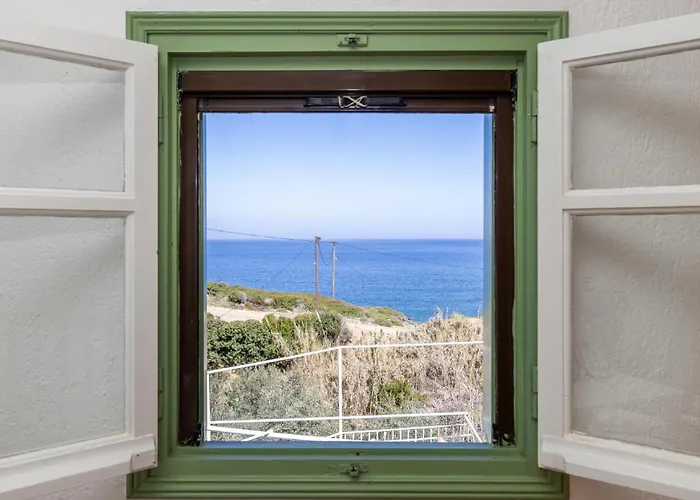 Nerissa - Skopelos Glossa * Atheato