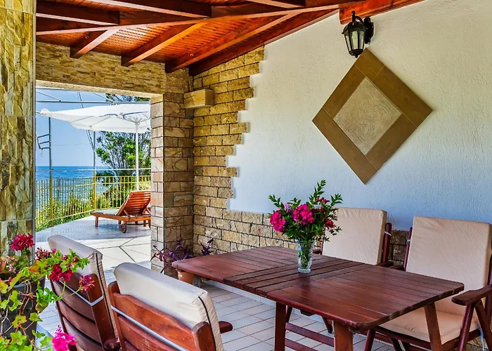 Nerissa - Skopelos Glossa *